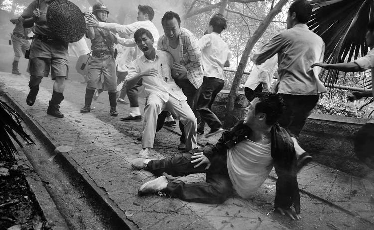 Film politique émeutes révoltes 1967 N°1 Chung Ying Street  2014 mouvement parapluie