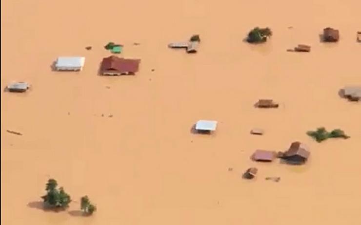 Rupture d'un barrage au Laos