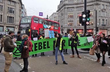 Extinction Rebellion Londres manifestations rues bloquées