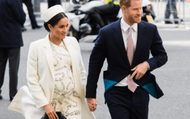 Meghan Markle Prince harry bébé royale accouchement naissance né Londres Royaume-Uni famille royale 