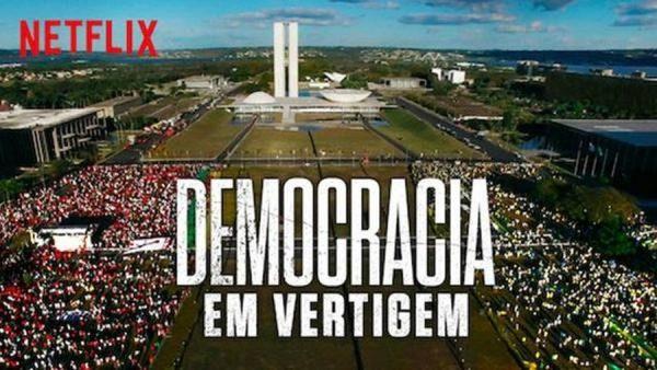 democracia em vertigem 