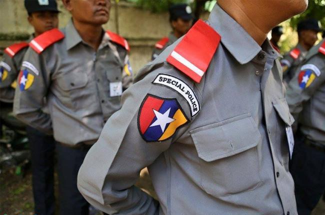 La Birmanie policiers Lashio