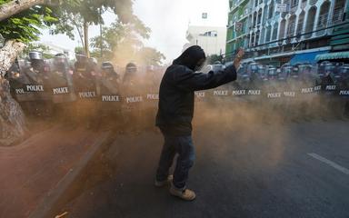 Manif-Bangkok-police