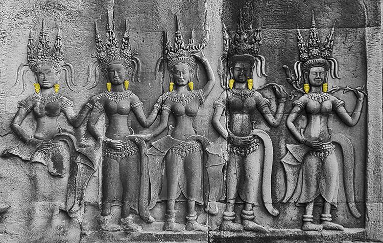 DEVATAS ANGKOR VAT PENDANTS D'OREILLES