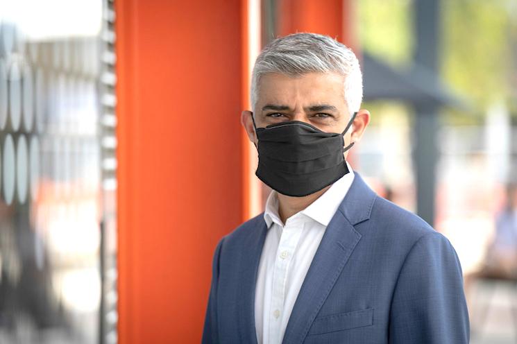 Sadiq Khan vaccination covid-19 