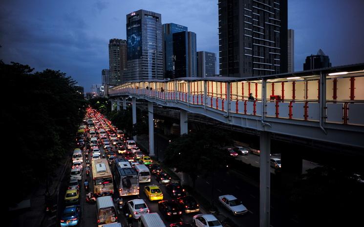 Voiture-Thailande-Circulation