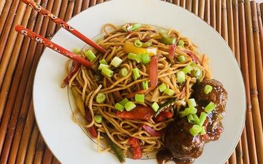 un plat typique de la cuisine hakka dans un restaurant de Hong Kong