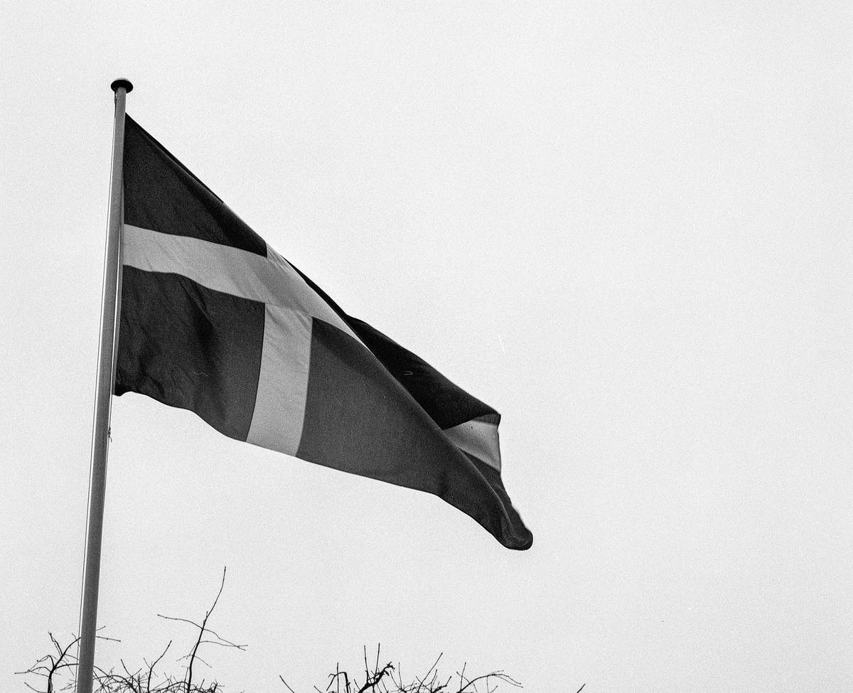 le drapeau danois en symbole de son histoire 