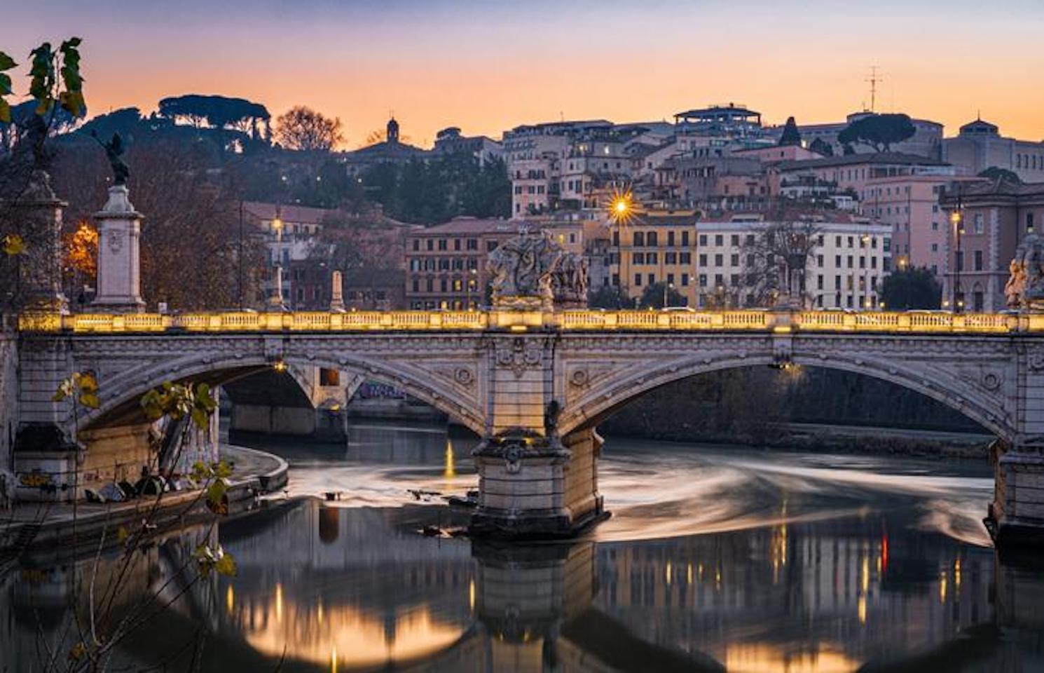 Vue sur le Tibre à Rome