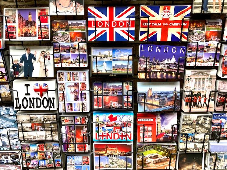 Des cartes postales de Londres en clin d'œil à l'application frogsinlondon