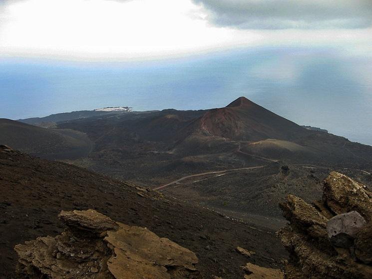 volcan cumbre vieja aux canaries