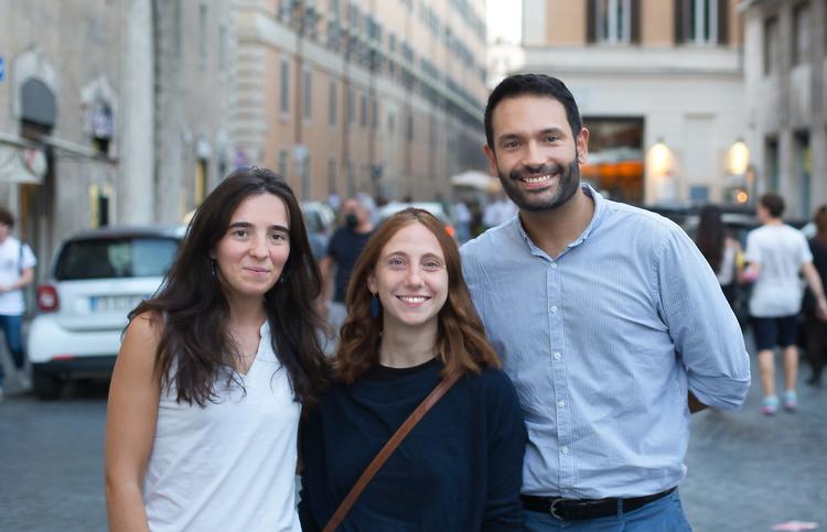 équipe POLY au complet dans la ville de Rome