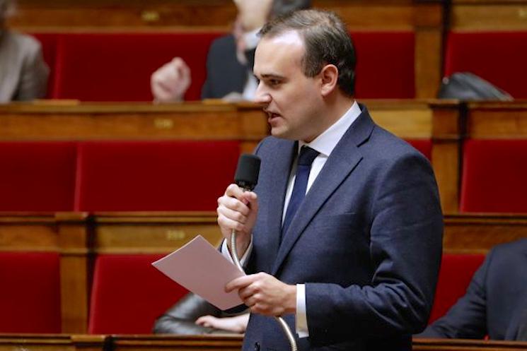 Le député Alexandre Holroyd défend les droits des Français de l'étranger à l'assemblée nationale