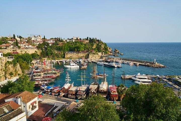 Antalya Turquie russes ukrainiens