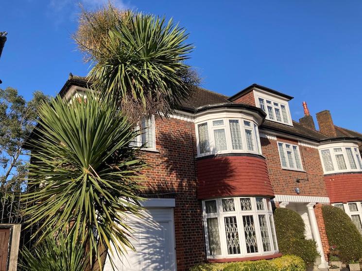 Une maison typique de Londres en briques rouges