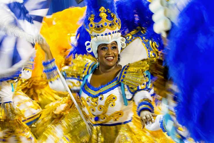 Défilé au sambodrome de Rio de Janeiro