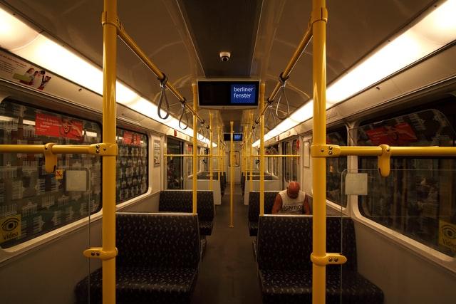 métro U-bahn à Alexanderplatz