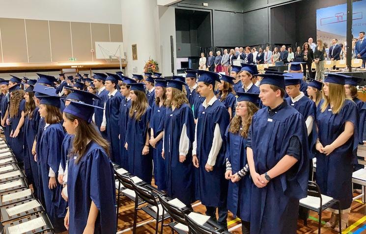 Remise des diplomes au Lycée international de Londres