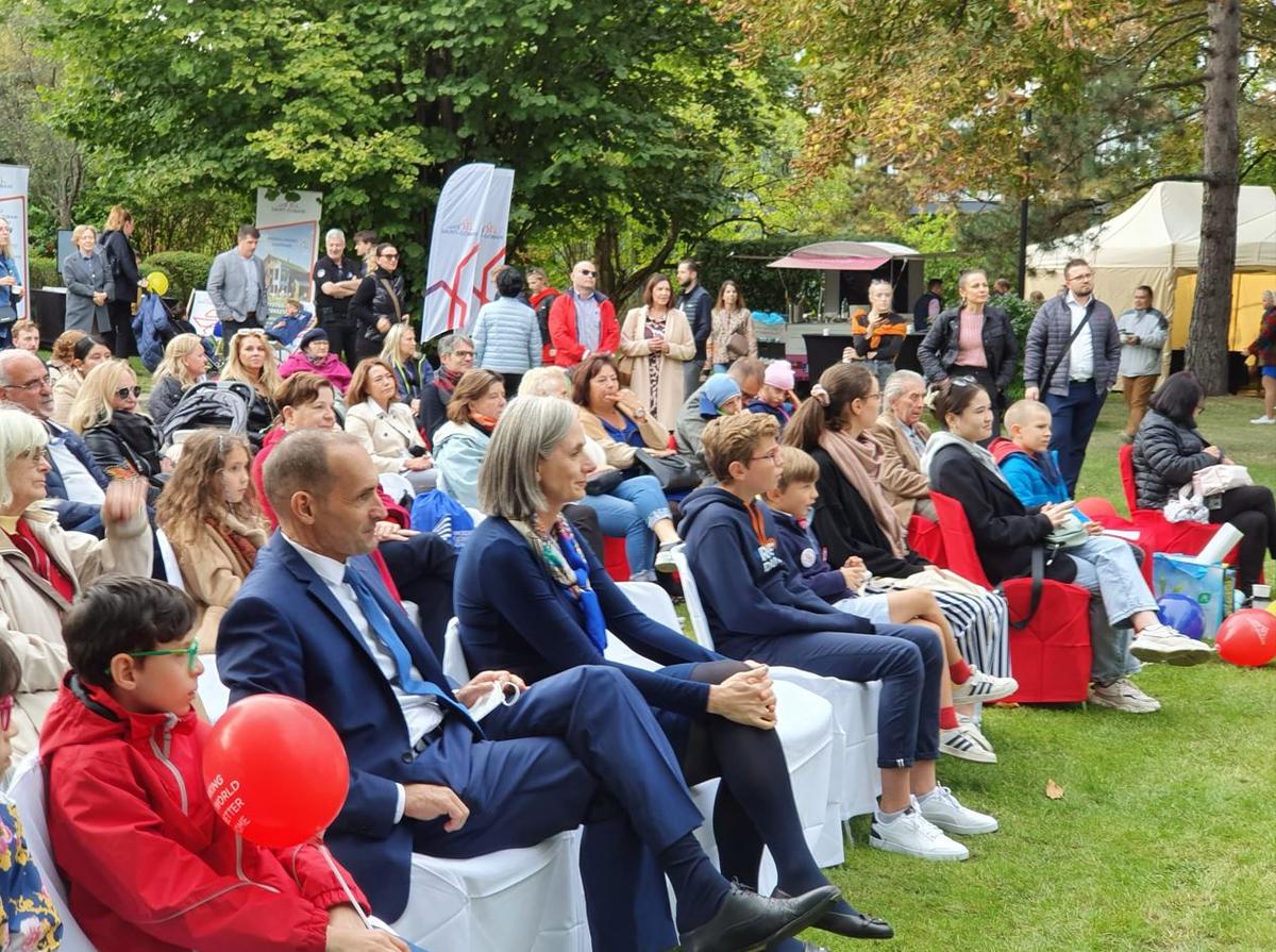 Photo Frédéric et Lydie Billet Ambassade de France Pologne