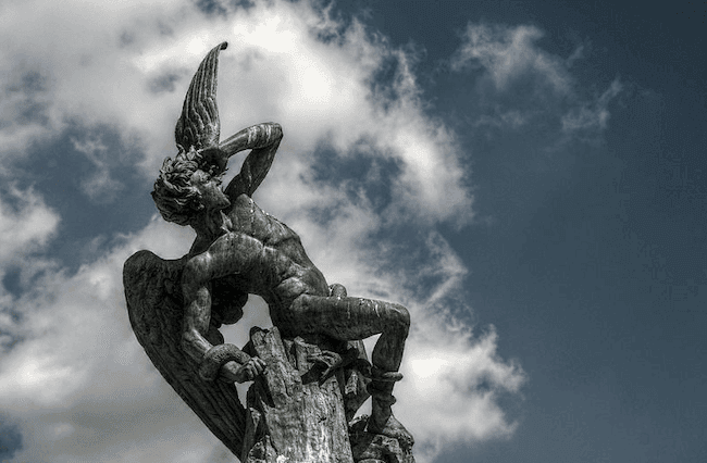 statue de lucifer, l'ange déchu