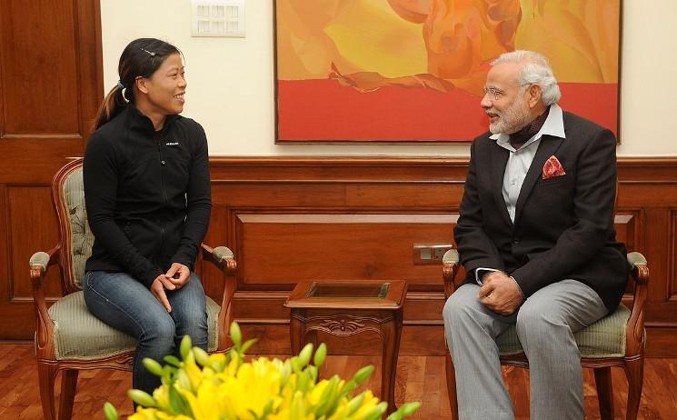 La boxeuse Mary Kom avec le premier ministre indien Narendra Modi