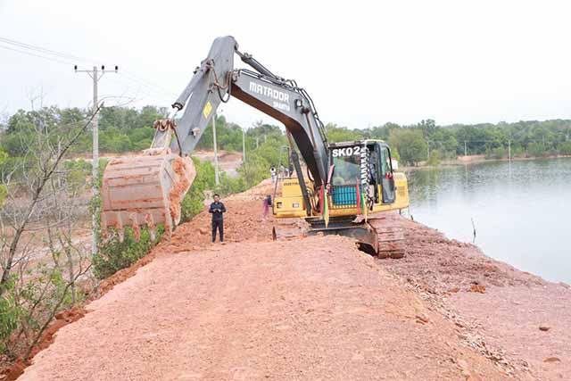 ruprture d'un barage à Sihanoukville323887496_493913746206218_4935137558334605508_n