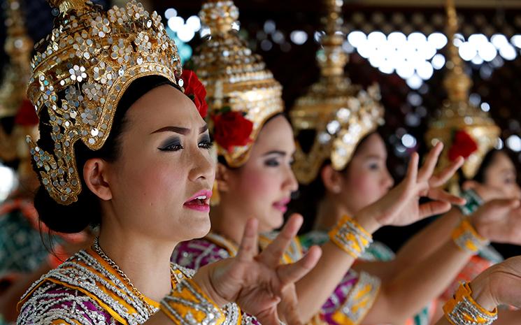 Danseuses-tradition-thailandaise