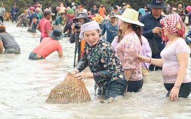 La pêche à l’Angrout អង្រត់ au Cambodge 2