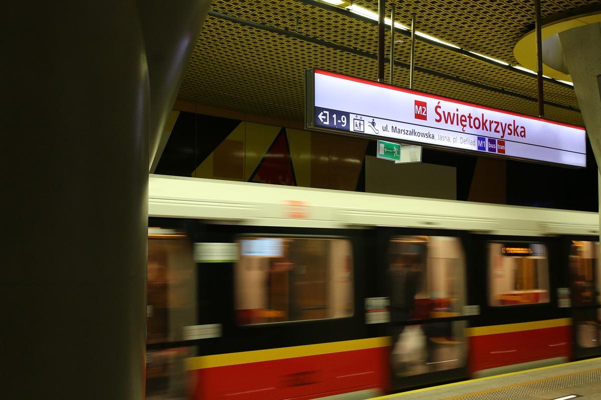 metro-g7aff27e7d_1280