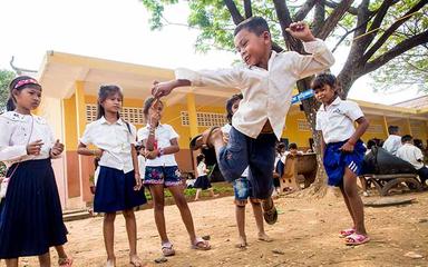 enfants cambodgiens AEC-Foyer Lataste 3