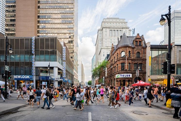 La rue Sainte-Catherine à Montréal, où les femmes se sentent en sécurité