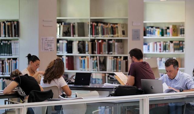 La bibliothèque publique Infanta Elena, à Séville (juntadeandalucia.es)