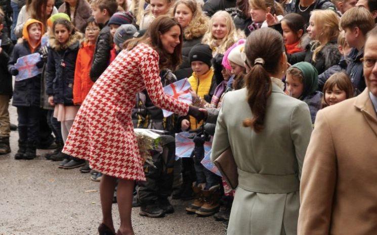 Kate Middleton fait l'objet de théories et rumeurs sur l'explication de son absence médiatique