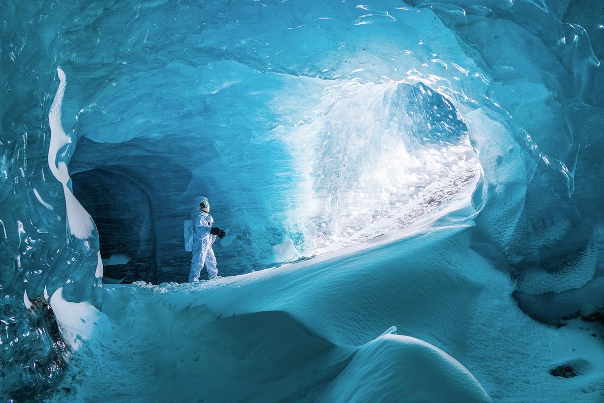 Ice Cave - Jérémy De Backer