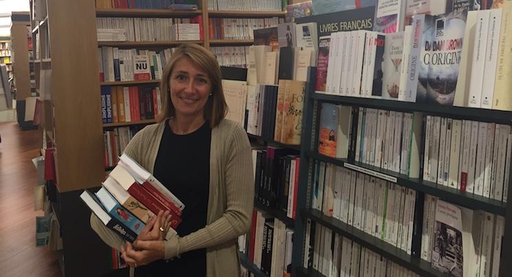 Cecile Collineau Kinokuniya livres Singapour librairie Takashimaya département français