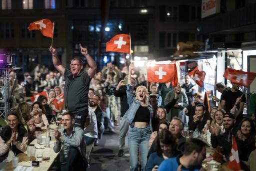 Nemo remporte l'Eurovision